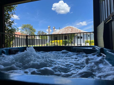 Addisons Stanthorpe With Hot Tub - Accommodation Melbourne 1