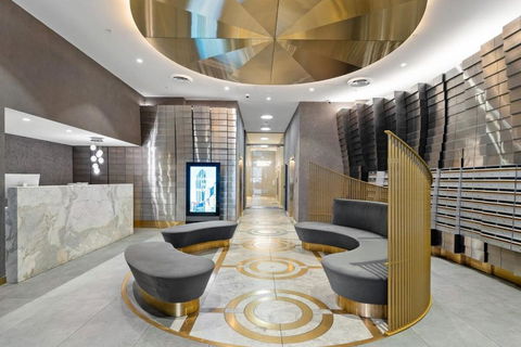 Adelaide CBD Oasis - 2BR Realm Retreat - Level 19 - Accommodation Melbourne 4