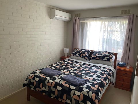 Affordable Inglewood Apartment+Pool - Accommodation Melbourne 1