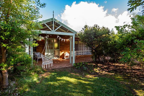 A Fairy Wren Cottage - Accommodation Melbourne 0