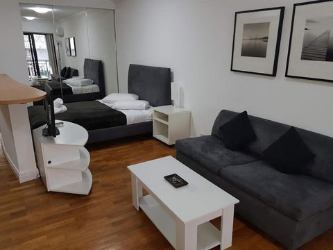 Accommodation Sydney Potts Point Pet Friendly Studio Apartment With Balcony - Accommodation Melbourne 2