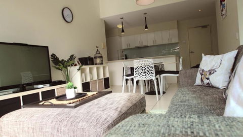 Aircon, Nespresso, Wine - Accommodation Melbourne 0