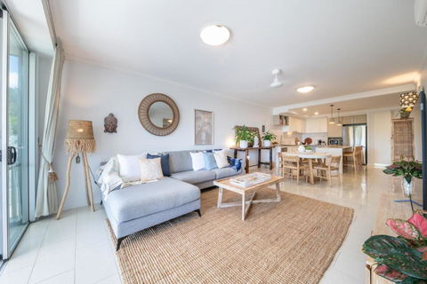 Airlie Sea View - Tropical Vibes Whitsundays - Accommodation Melbourne 1