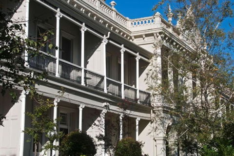 Albert Park Bayside Brilliance GRHM - Accommodation Melbourne 1