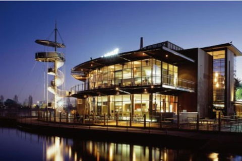 Albert Park Bayside Brilliance GRHM - Accommodation Melbourne 4