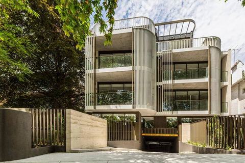 Alexandra Elegance - Riverside Living In Style - Accommodation Melbourne 4