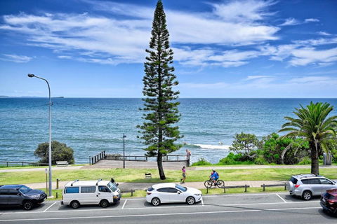 Alexandra Headland Ocean Dream - Stunning View ZA6 - Accommodation Melbourne 4