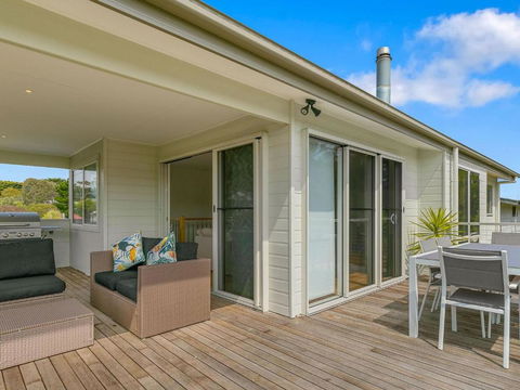 All Decked Out - Accommodation Melbourne 3