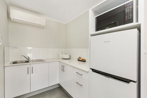 Allara Motor Lodge - Accommodation Melbourne 1