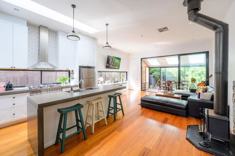 Alma, Art Deco Home In Caufield North - Accommodation Melbourne 1