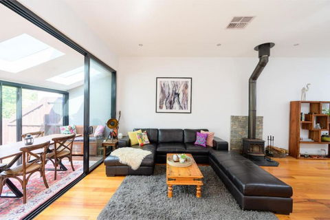 Alma, Art Deco Home In Caufield North - Accommodation Melbourne 3