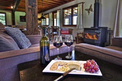 Amaroo House - Glorious Views - Accommodation Melbourne 1