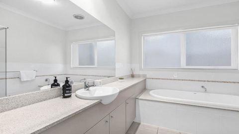 Amaroo Lodge - The Vintage - Accommodation Melbourne 1
