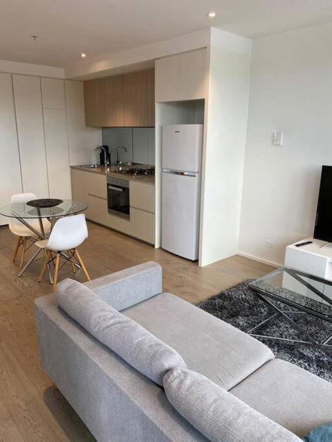 Amazing Apartment COL883104S - Accommodation Melbourne 1
