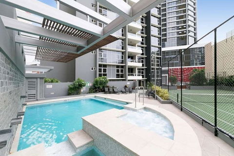Amazing River View - 3 Bedroom Apartment - Brisbane CBD - Netflix - Fast Wifi - Carpark - Accommodation Melbourne 2