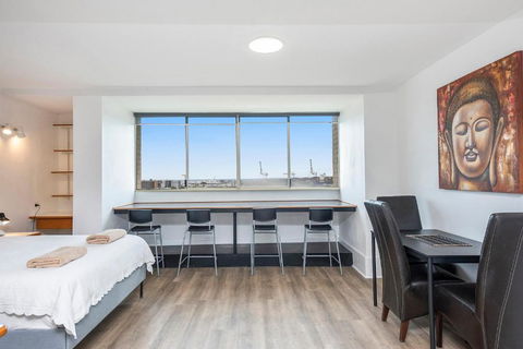 Apartment 201 - Fremantle Studio Apartment With Ocean And Harbour Views - Accommodation Melbourne 0