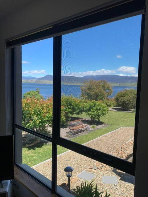 Apartment Minutes To Lake - Accommodation Melbourne 1