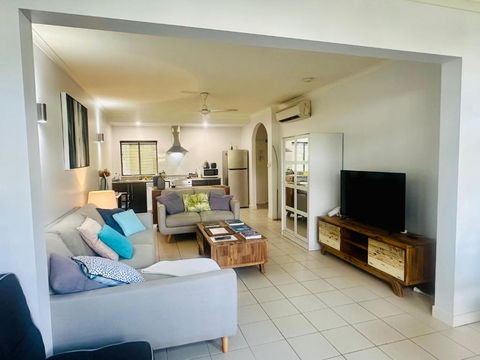 Apartment In Palm Cove - Accommodation Melbourne 2