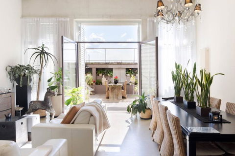 Architectural Home, Pool Oasis/ Steps From Trendy Chapel St. - Accommodation Melbourne 0