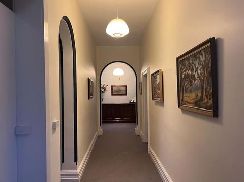 Arthurton Central - Accommodation Melbourne 1