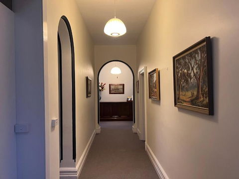 Arthurton Central - Accommodation Melbourne 0