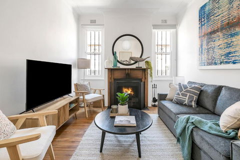 Artscape - Luxurious Bondi Beach Family Villa! - Accommodation Melbourne 2