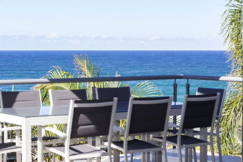 Atlantas - Accommodation Melbourne 0