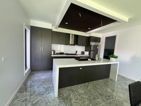 Avenue - Accommodation Melbourne 4