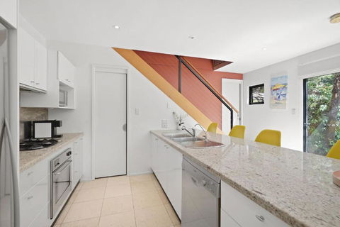 Avoca Beach Living - Accommodation Melbourne 4