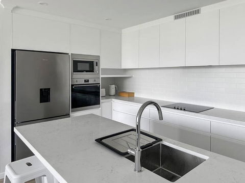 Avoca Coastal Retreat - Unit 13 Avoca Palms Resort - Accommodation Melbourne 4