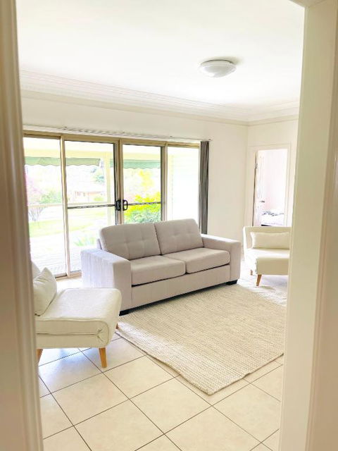 Azalea Grove - Family Or Friends Getaway - Accommodation Melbourne 2