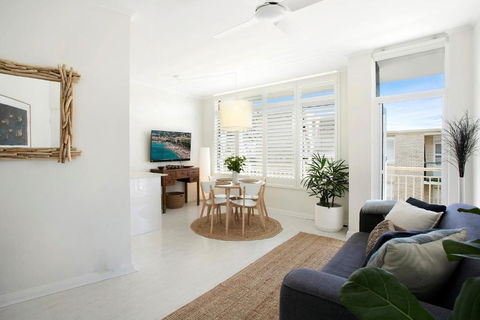 Avalon Beachside Apartment - Accommodation Melbourne 2