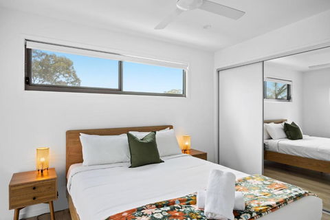 Azure River Side Townhouse - Accommodation Melbourne 1