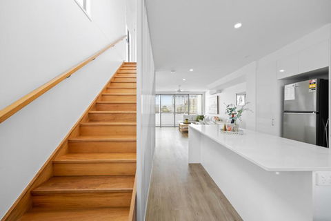 Azure River Side Townhouse - Accommodation Melbourne 3