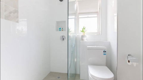 B4 Crawley Apartment 1 BRM & Sleepout Near UWA - Accommodation Melbourne 4