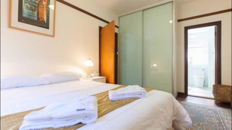 B4 Crawley Apartment 1 BRM & Sleepout Near UWA - Accommodation Melbourne 2