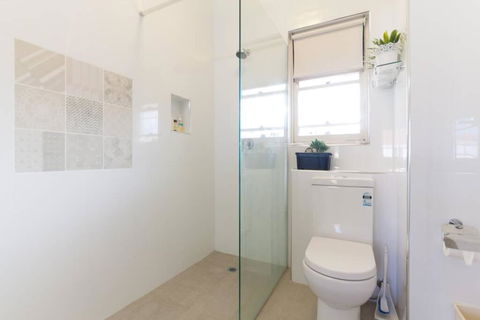 B7 Crawley Apartment 1 BRM & Sleepout Near UWA - Accommodation Melbourne 1