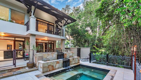 BAHAMA At Temple Tranquility - Accommodation Melbourne 1