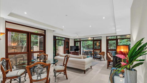 BAHAMA At Temple Tranquility - Accommodation Melbourne 4