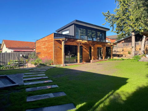 BALMORAL VILLA - Accommodation Melbourne 0
