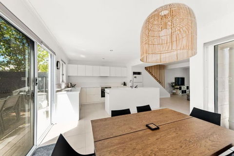 BARBADOS Ultimate Laid-back Holiday - Flat Stroll To River - Accommodation Melbourne 2
