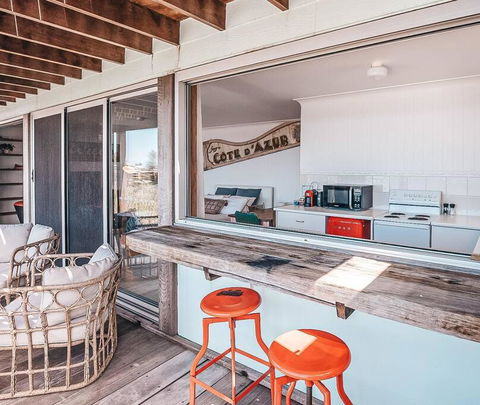 BAY PROPERTIES . Pacific Lodge Studio - Accommodation Melbourne 2