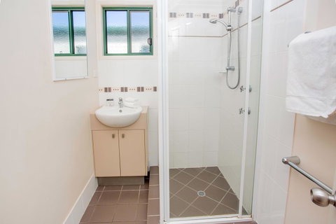 NRMA Bowen Beachfront Holiday Park - Accommodation Melbourne 22