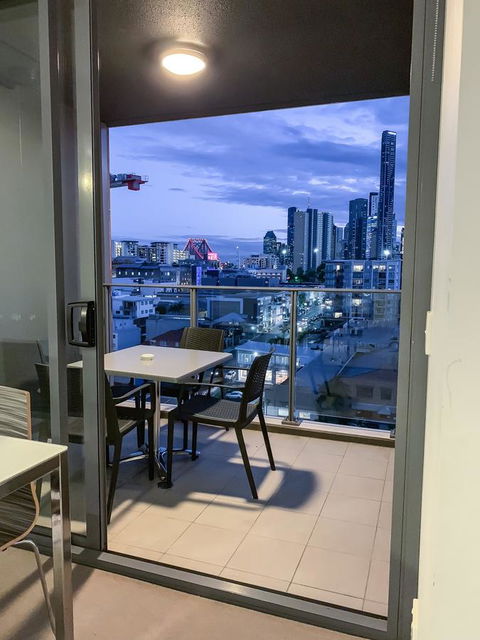M&A Apartments - Accommodation Melbourne 9