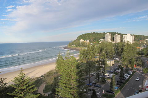 Pacific Regis Beachfront Holiday Apartments - Accommodation Melbourne 12