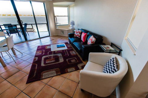 La Promenade - Accommodation Melbourne 3