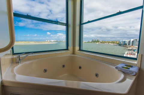 La Promenade - Accommodation Melbourne 36