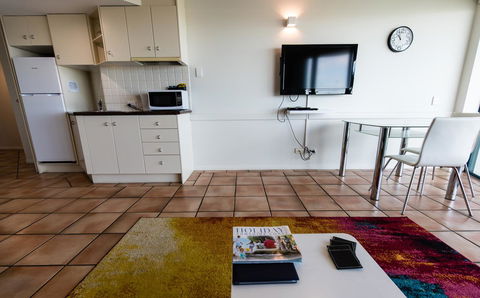 La Promenade - Accommodation Melbourne 9