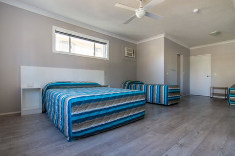 Burleigh Gold Coast Motel - Accommodation Melbourne 1