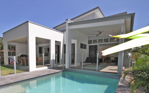 48 Boardrider Crescent, Mt Coolum - Pet Friendly, WiFi, Linen Incl. 500 BOND - Accommodation Melbourne 1